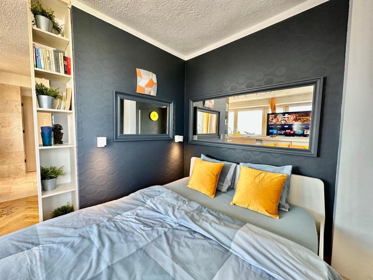 Apartamento Sun Clima/Ac Metro X2 Fast Wifi 500 Mbs 70'Tv Netflix Appletv Hbo Varsovia Exterior foto